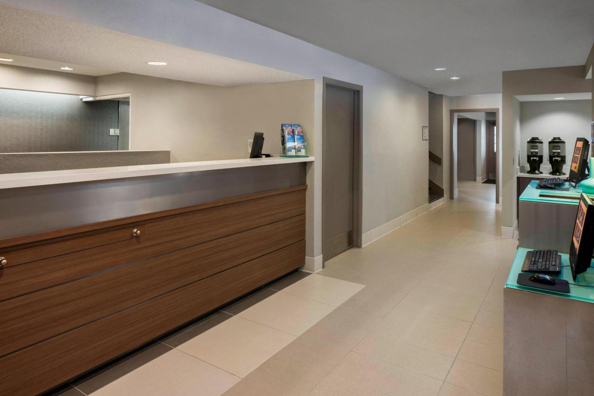 Residence Inn By Marriott Nashville Airport Exteriör bild